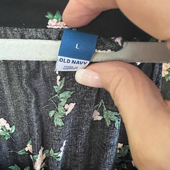 Old Navy Floral Black Maxi/Midi  Dress - Picture 2 of 5